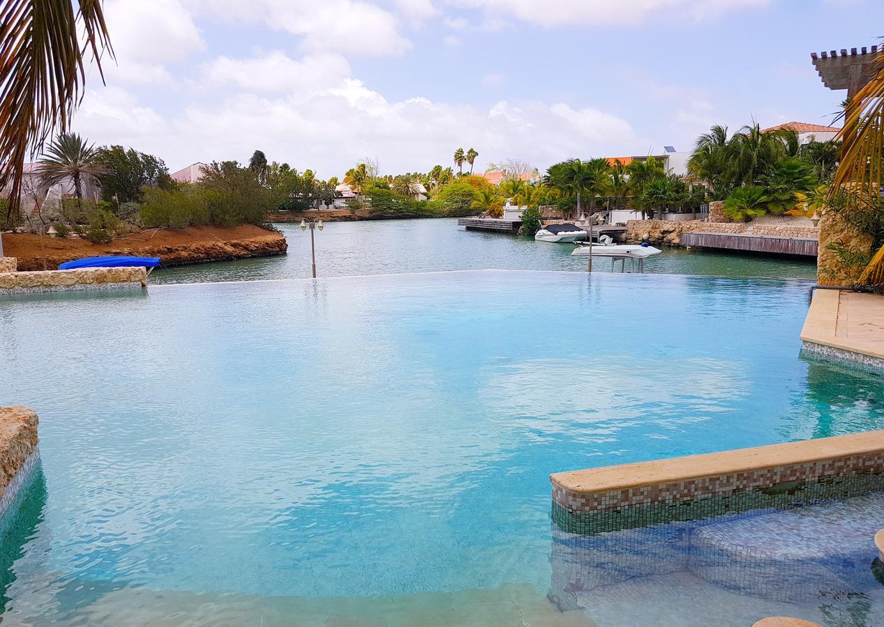 Bella Breeze Bonaire Aparthotel Kralendijk  Bagian luar foto